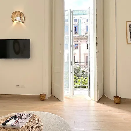 Unihome Apartman