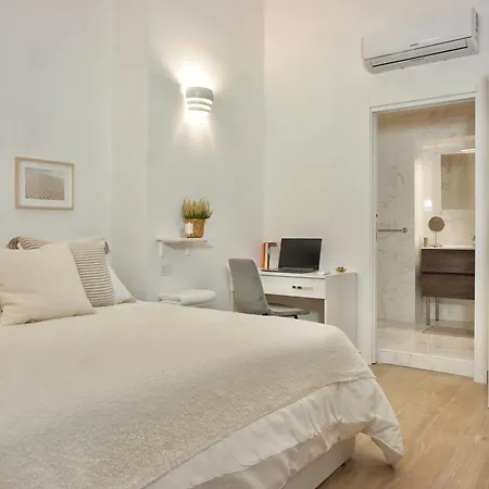 Unihome Apartment